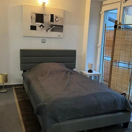 City Apartement Linz Fuer 5 Gaeste Mit Self-Checkin Und Kueche Exterior photo