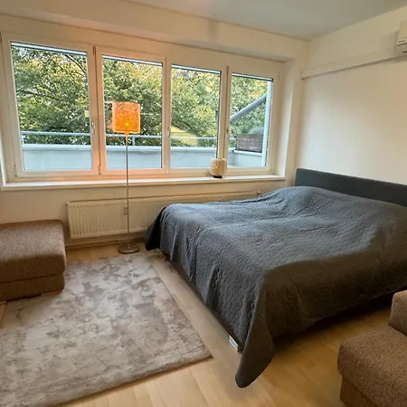 City Apartement Linz Fuer 5 Gaeste Mit Self-Checkin Und Kueche Exterior photo