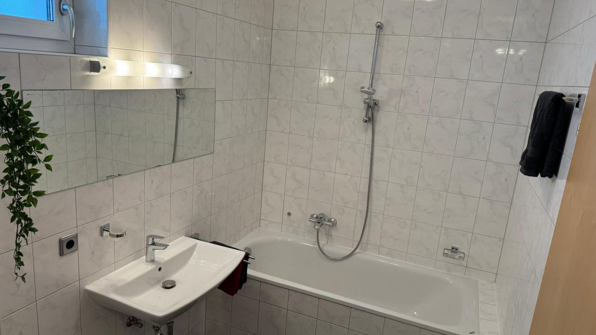 Fuer 5 Gaeste Mit Self-checkin Und Kueche Apartment