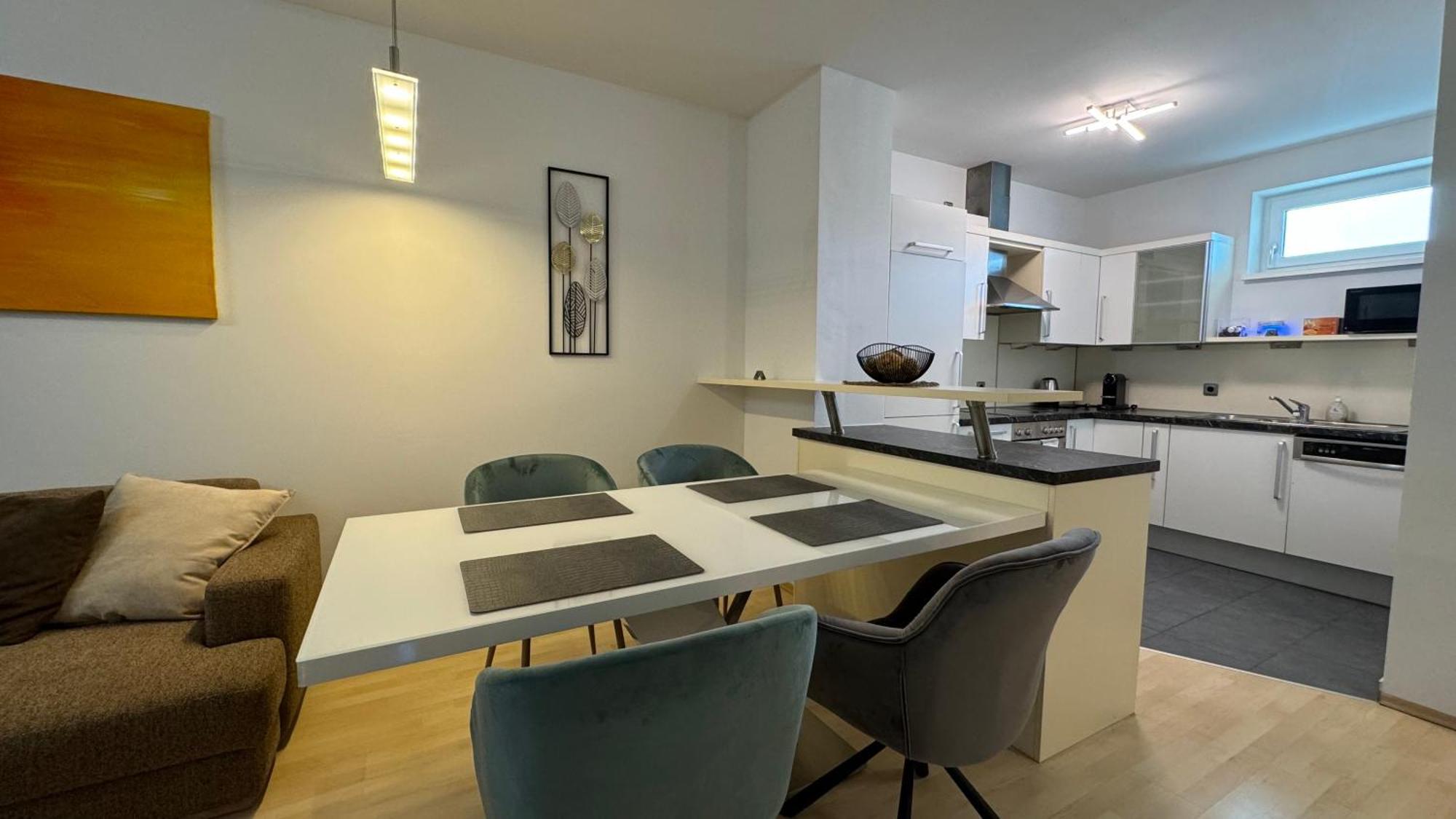 Fuer 5 Gaeste Mit Self-checkin Und Kueche Apartment